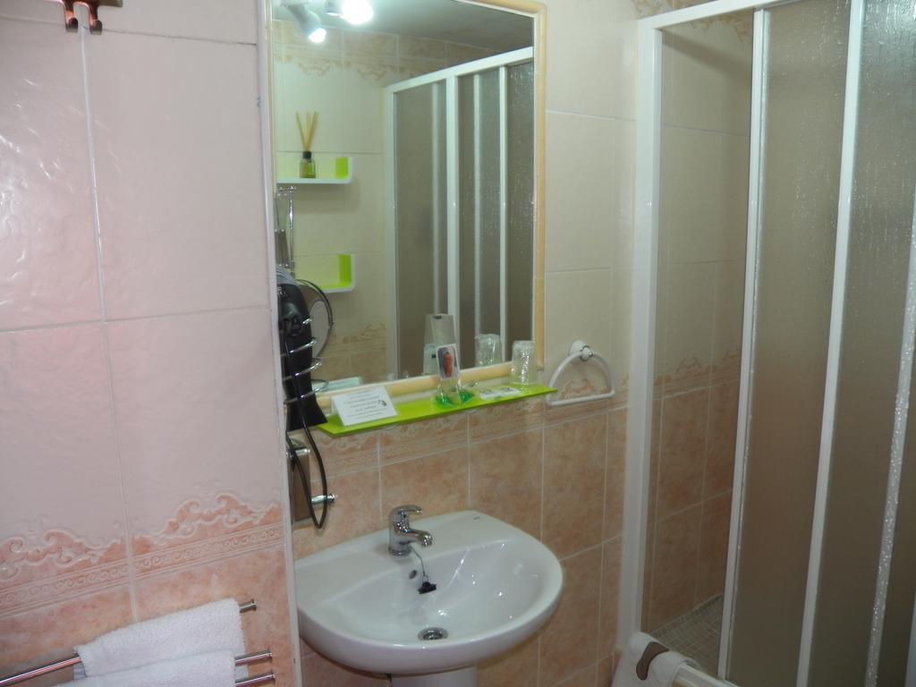 Pension El Otero Гвадалахара Номер фото