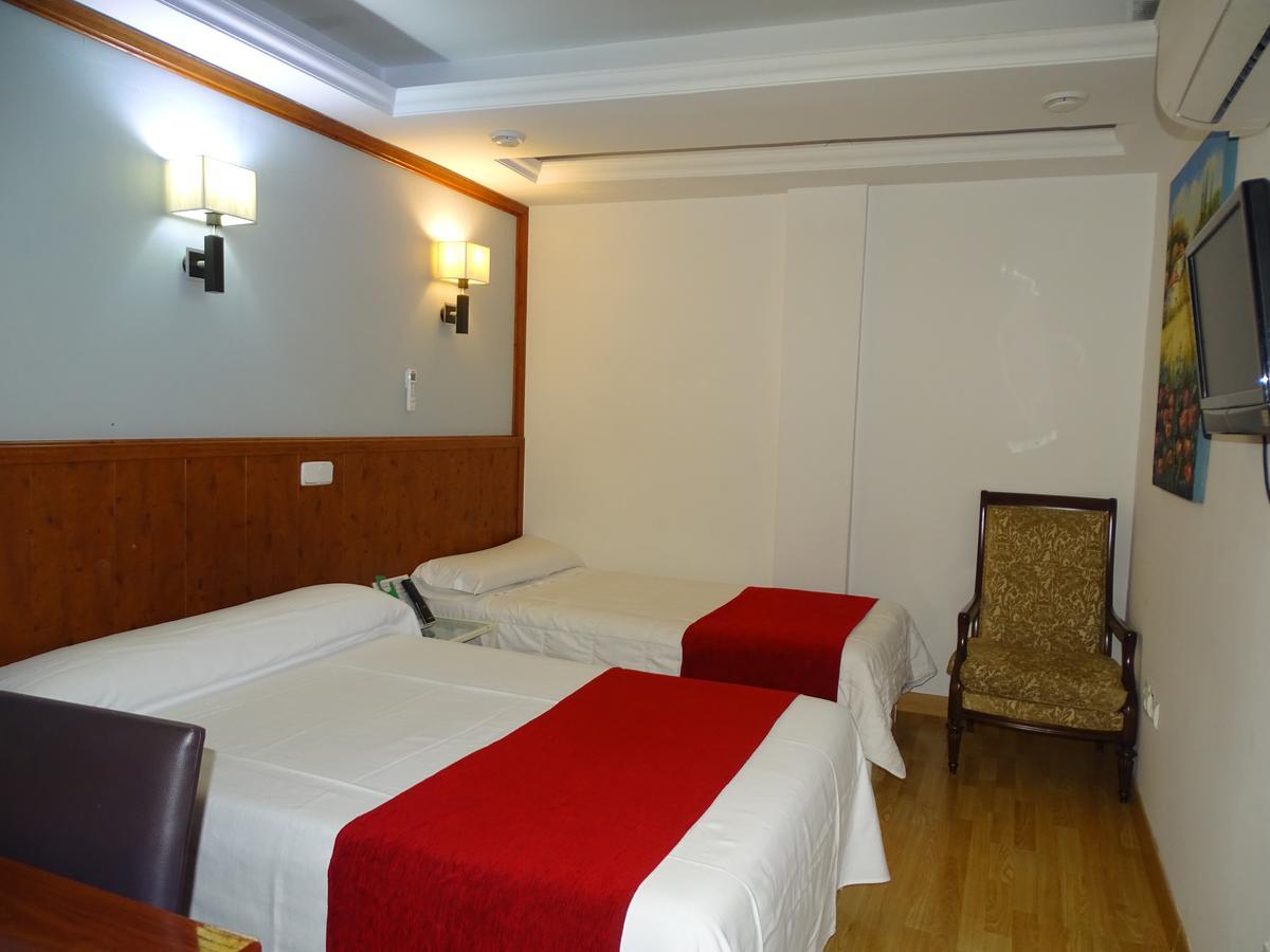 Pension El Otero Гвадалахара Экстерьер фото